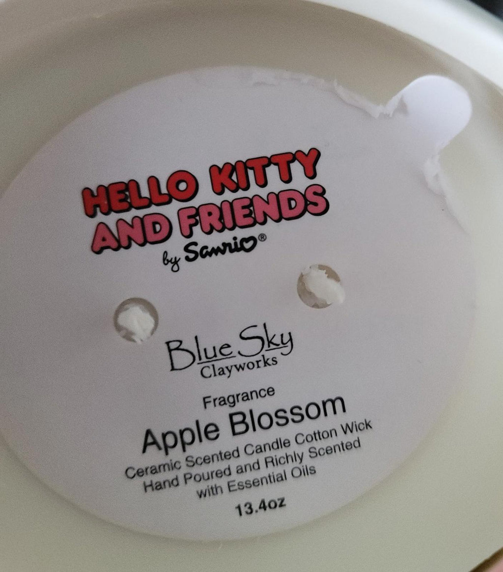 Hello Kitty Candle