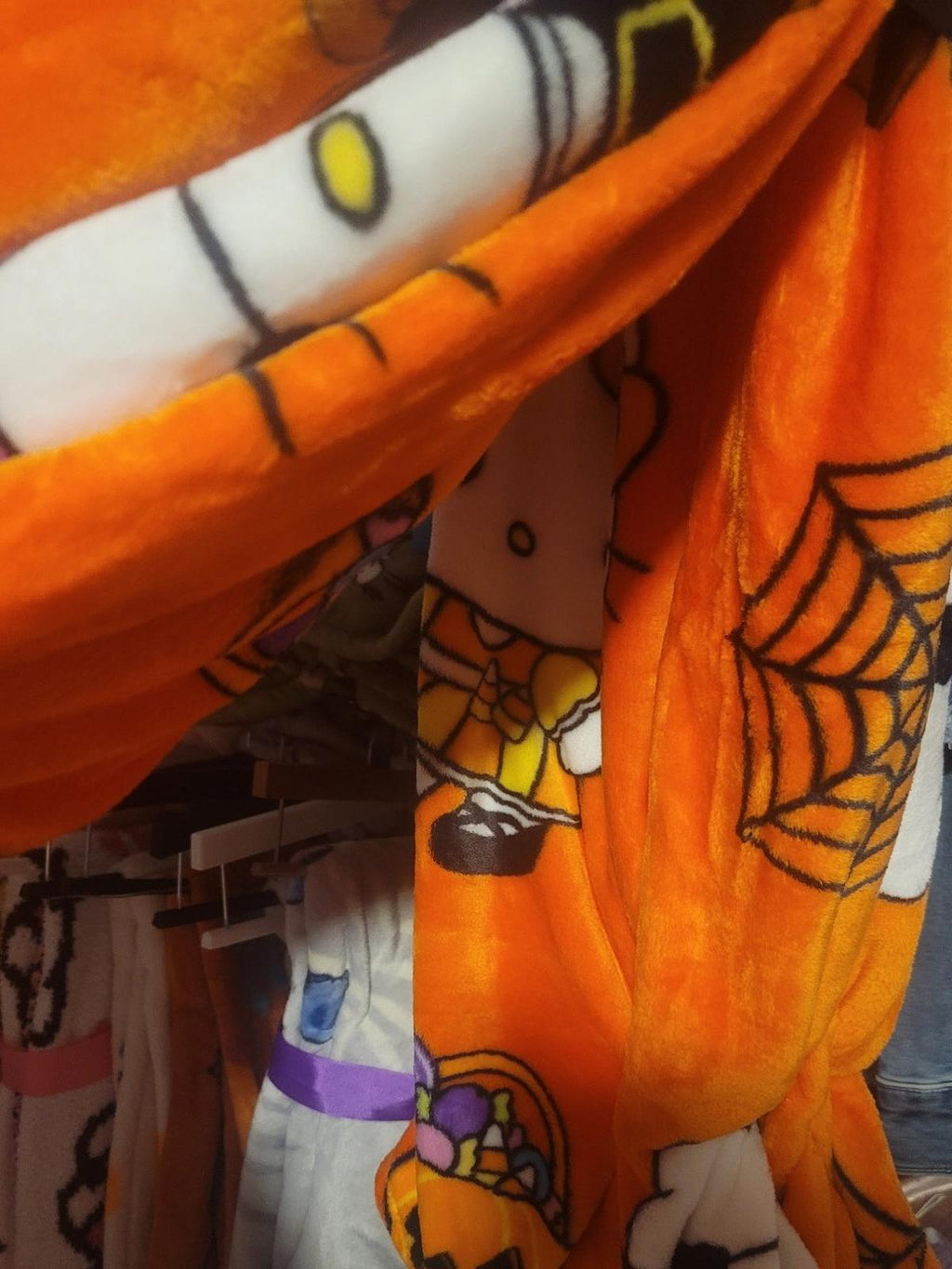 Hello Kitty Blanket Set