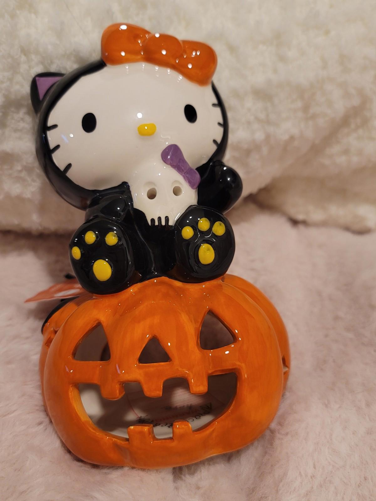 Hello Kitty Halloween Ceramics