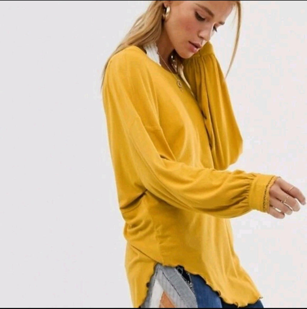 $78 Free People Mustard Shimmy Shake Ribbed Vback Long Sleeve Top S NWT